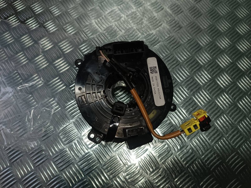 Recambio de anillo airbag para opel astra j sports tourer sport referencia OEM IAM 13579487 6002002 GM