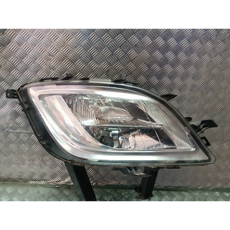 Recambio de faro antiniebla derecho para opel astra j sports tourer sport referencia OEM IAM 13293619 662588537R 