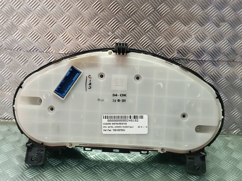 Recambio de cuadro instrumentos para opel astra j sports tourer sport referencia OEM IAM 769166750U  