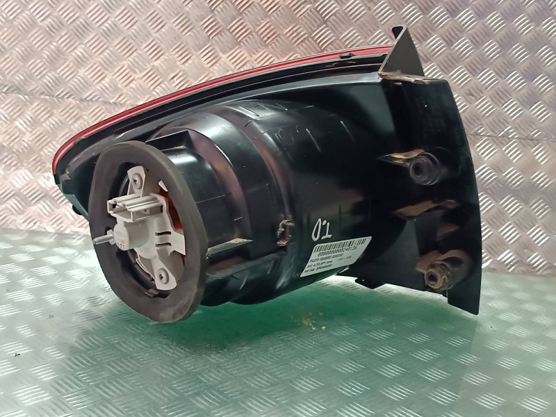 Recambio de piloto trasero derecho para seat altea (5p1) arena referencia OEM IAM 5P0945096E  5P0945112B