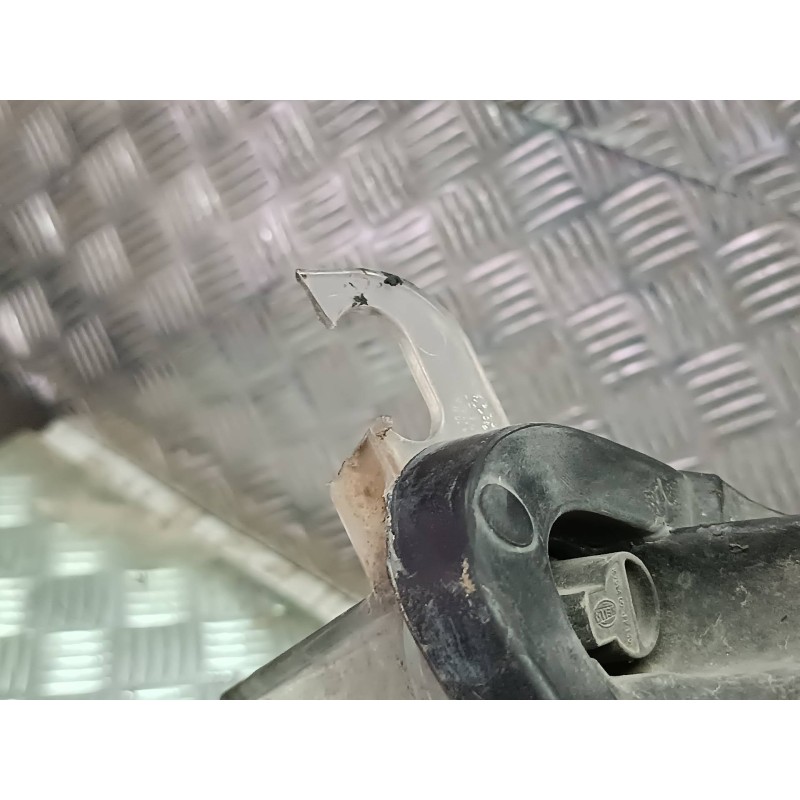 Recambio de faro derecho para opel astra j sports tourer sport referencia OEM IAM 1EG01001102 13253647RH GM