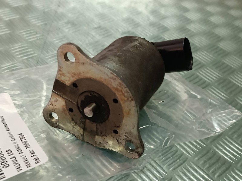 Recambio de valvula egr para renault scenic ii confort authentique referencia OEM IAM 945102B000 04T054 PIERBURG