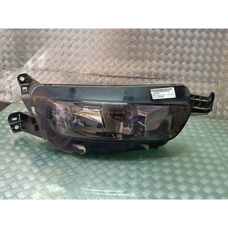 Recambio de faro derecho para citroen c4 picasso attraction referencia OEM IAM 9675974880 13572 13573