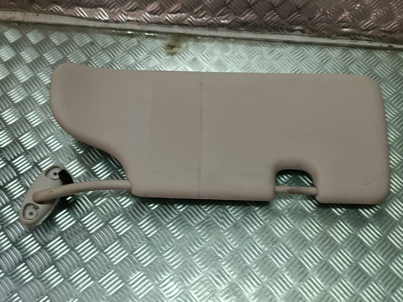 Recambio de parasol izquierdo para bmw mini (r50,r53) cooper referencia OEM IAM  CONECTOR 2 PINES CON LUZ