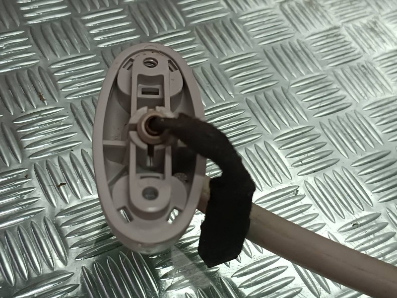 Recambio de parasol izquierdo para bmw mini (r50,r53) cooper referencia OEM IAM  CONECTOR 2 PINES CON LUZ