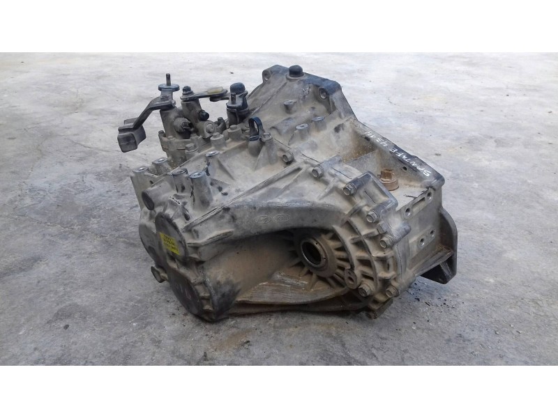 Recambio de caja cambios para hyundai santa fe (bm) 2.2 crdi classic (2wd) referencia OEM IAM 4300038070  