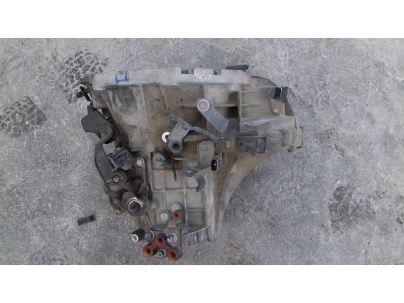 Recambio de caja cambios para hyundai i20 classic referencia OEM IAM MA1772  