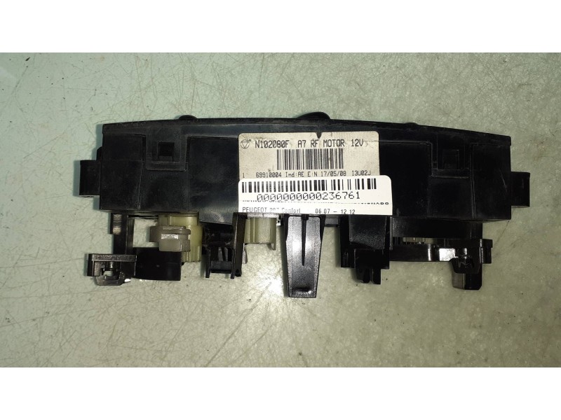 Recambio de mando calefaccion / aire acondicionado para peugeot 207 confort referencia OEM IAM N102080F 69910004 69917002