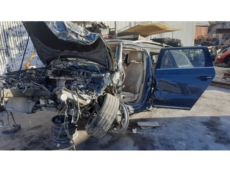 volkswagen passat variant (365) del año 2014