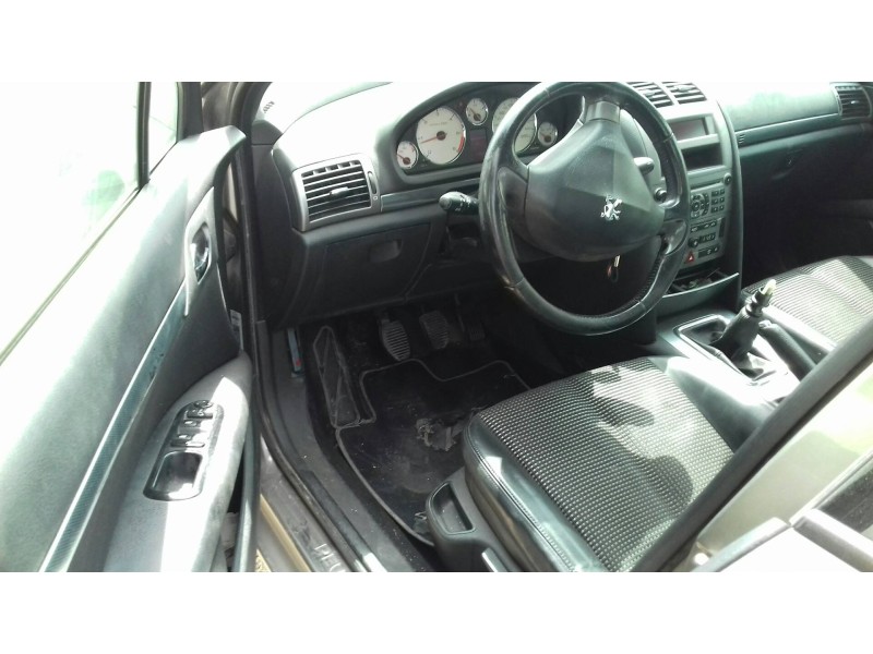 peugeot 407 del año 2004