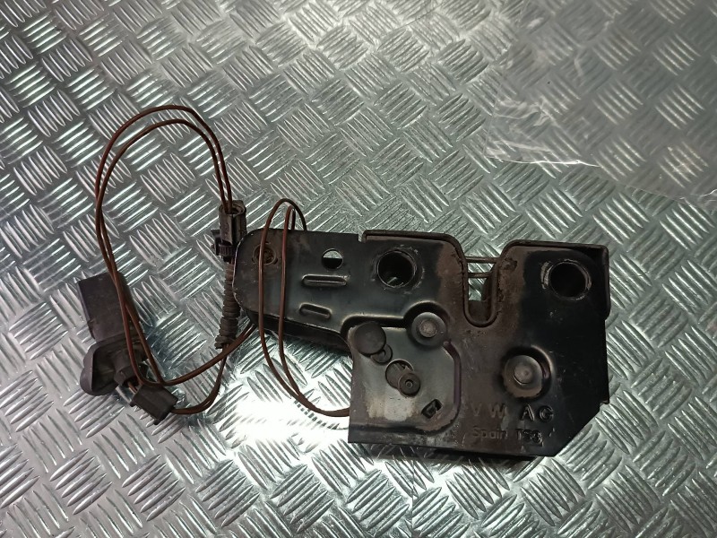 Recambio de cerradura capo para seat altea (5p1) arena referencia OEM IAM TS3  