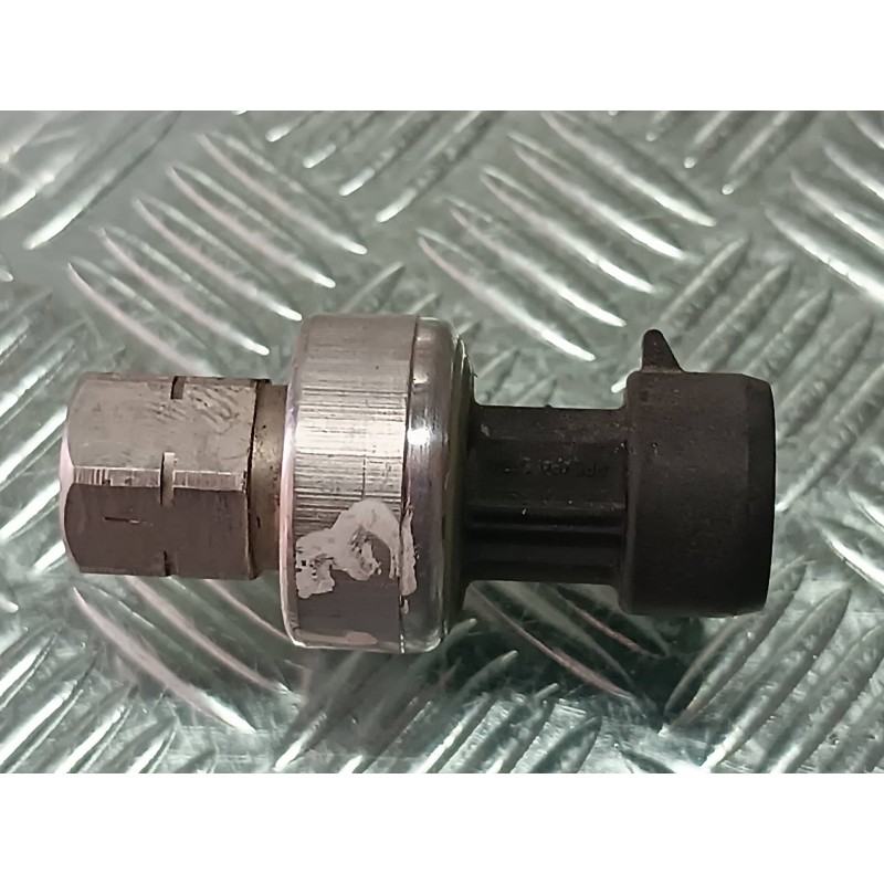 Recambio de sensor para seat altea (5p1) arena referencia OEM IAM 13502759 1104BMX CONECTOR 3 PINES