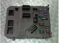 Recambio de caja reles / fusibles para citroen xsara picasso 1.6 hdi 90 lx plus referencia OEM IAM 9657999780 S118085220F BSI E0