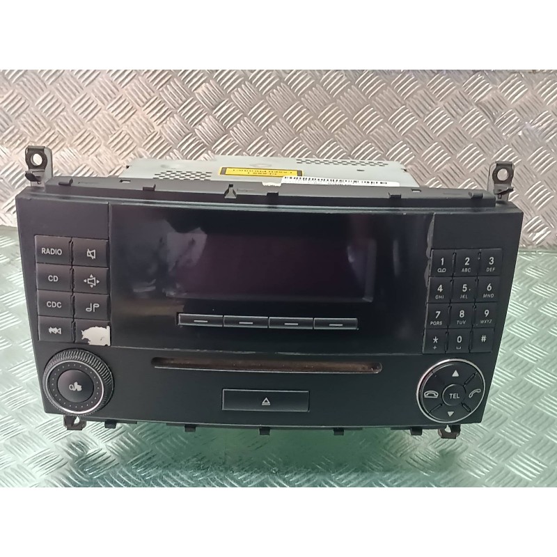 Recambio de sistema audio / radio cd para mercedes-benz clase c (w203) berlina 220 cdi (la) (203.008) referencia OEM IAM A203827