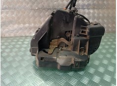Recambio de cerradura puerta trasera derecha para mercedes-benz clase c (w203) berlina 220 cdi (la) (203.008) referencia OEM IAM 2
