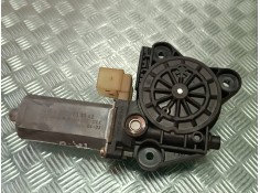 Recambio de motor elevalunas trasero derecho para mercedes-benz clase c (w203) berlina 220 cdi (la) (203.008) referencia OEM IAM