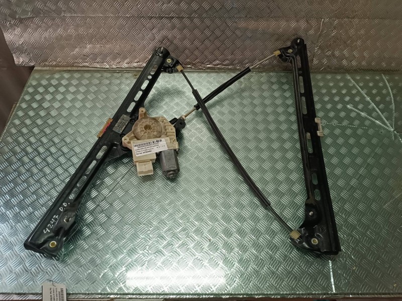 Recambio de elevalunas delantero derecho para citroen c4 picasso attraction referencia OEM IAM 9675924680 9675288880 ELECTRICO