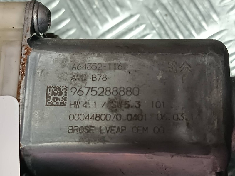 Recambio de elevalunas delantero derecho para citroen c4 picasso attraction referencia OEM IAM 9675924680 9675288880 ELECTRICO