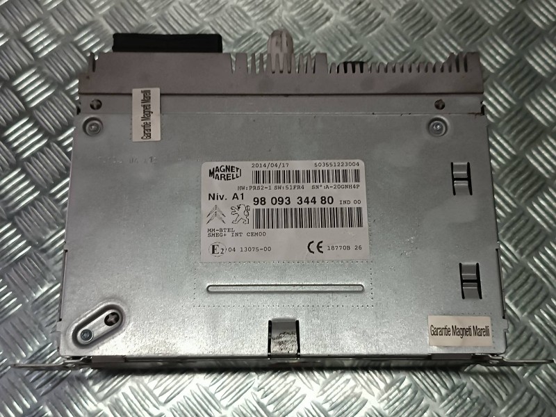 Recambio de sistema audio / radio cd para citroen c4 picasso attraction referencia OEM IAM 9809334480  MAGNETI MARELLI
