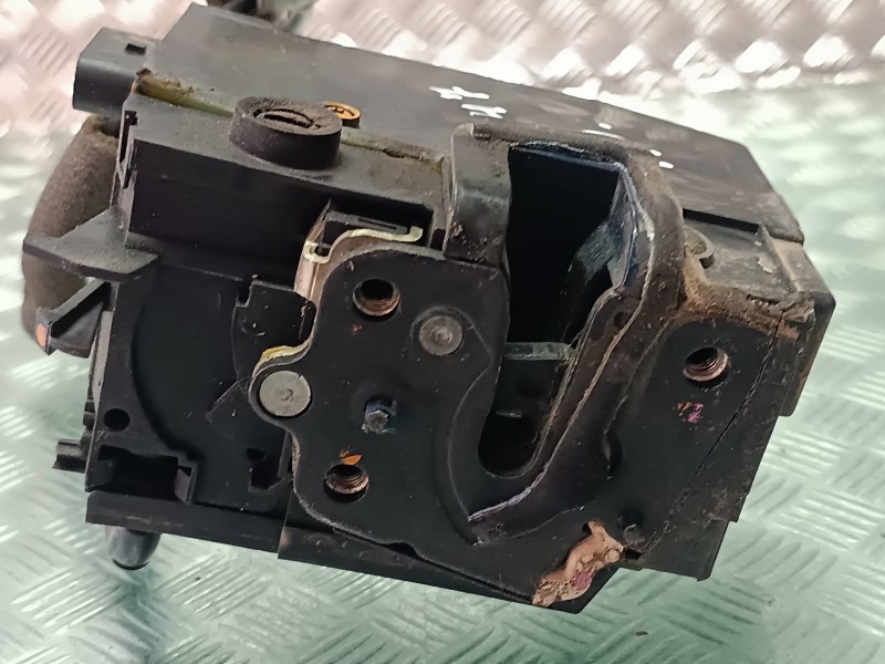 Recambio de cerradura puerta trasera derecha para citroen c4 picasso attraction referencia OEM IAM 9810310780  ELECTRICA