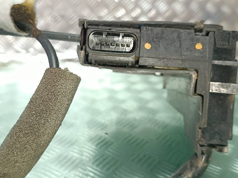 Recambio de cerradura puerta trasera derecha para citroen c4 picasso attraction referencia OEM IAM 9810310780  ELECTRICA