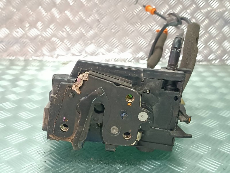 Recambio de cerradura puerta trasera derecha para citroen c4 picasso attraction referencia OEM IAM 9810310780  ELECTRICA