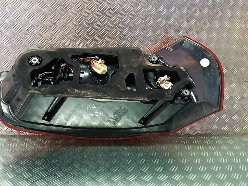 Recambio de piloto trasero izquierdo para citroen c4 picasso attraction referencia OEM IAM   HELLA