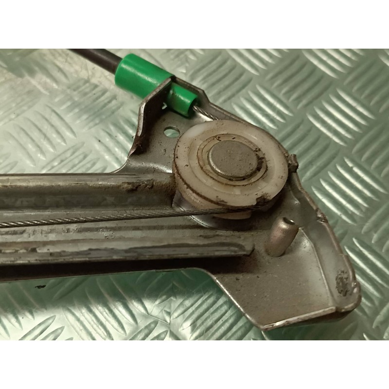 Recambio de elevalunas delantero izquierdo para audi a6 avant (c4) 2.5 tdi referencia OEM IAM 4A0837461A BROSE ELECTRICO