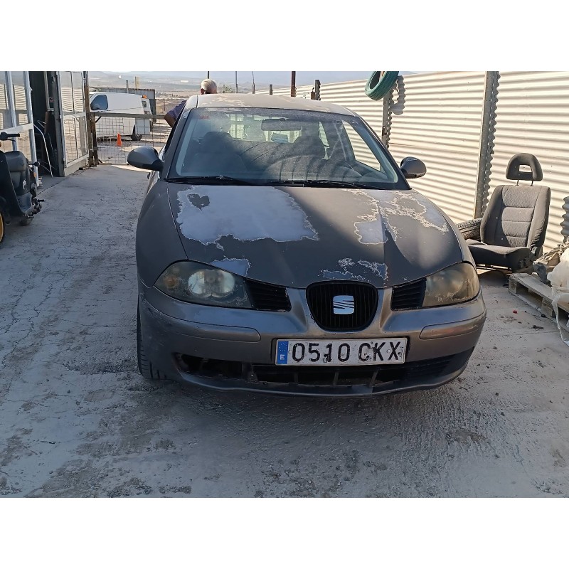 seat ibiza (6l1) del año 2003