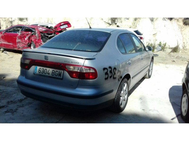 seat toledo (1m2) del año 2001