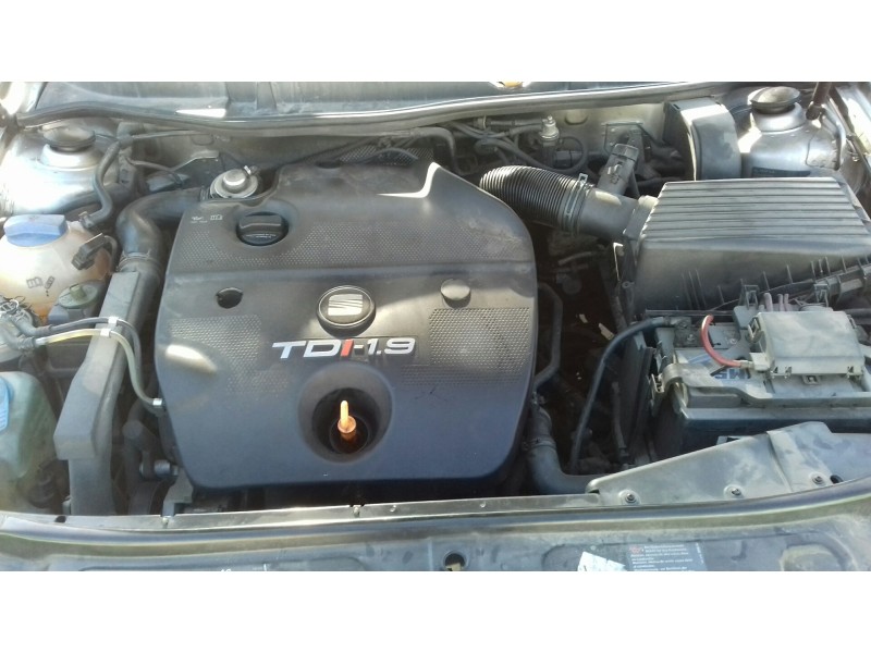 seat toledo (1m2) del año 2001