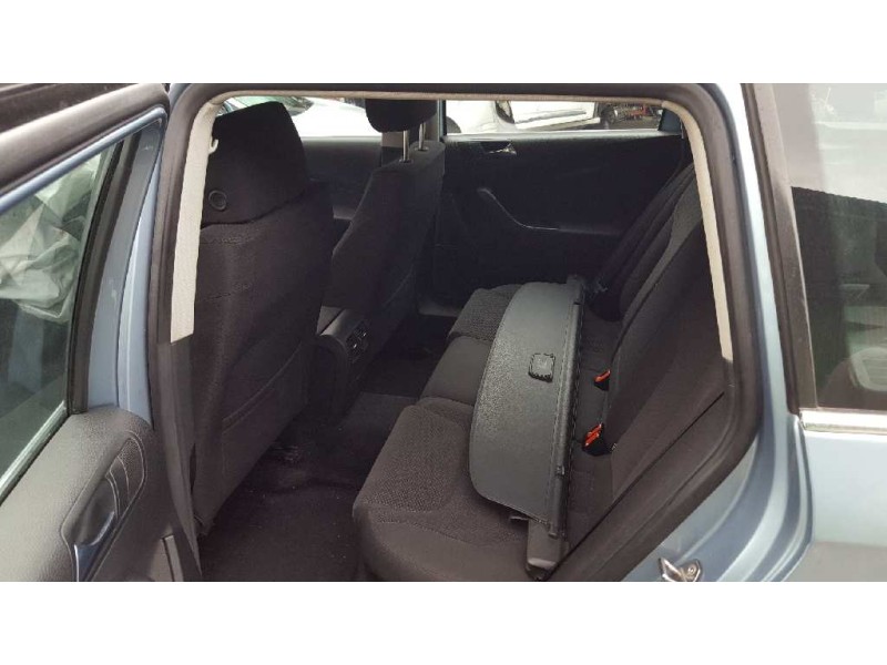 volkswagen passat variant (3c5) del año 2006