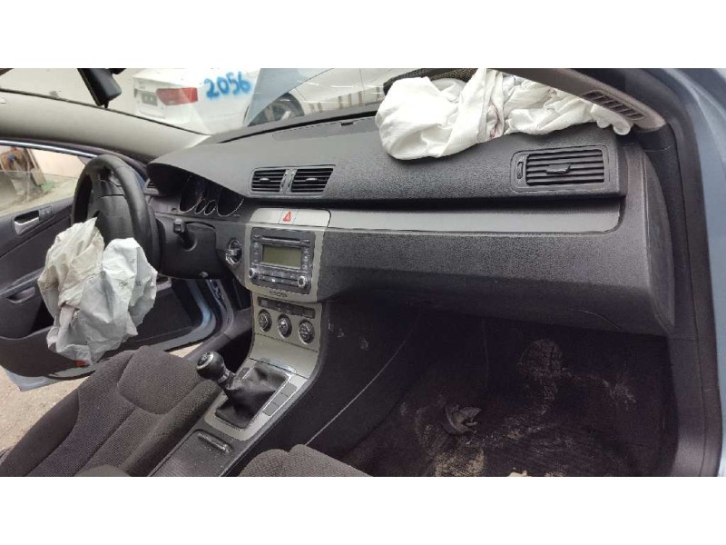 volkswagen passat variant (3c5) del año 2006