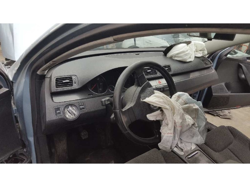 volkswagen passat variant (3c5) del año 2006