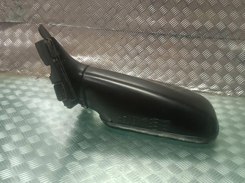 Recambio de retrovisor izquierdo para audi 100 avant (c4) europa referencia OEM IAM 0117362 01177363 ELECTRICO
