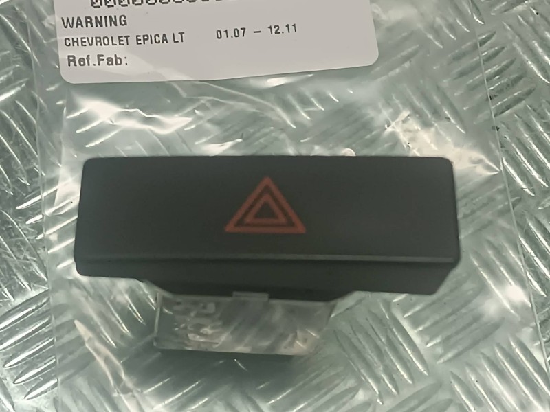 Recambio de warning para chevrolet epica lt referencia OEM IAM 206007037  CONECTOR 6 PINES