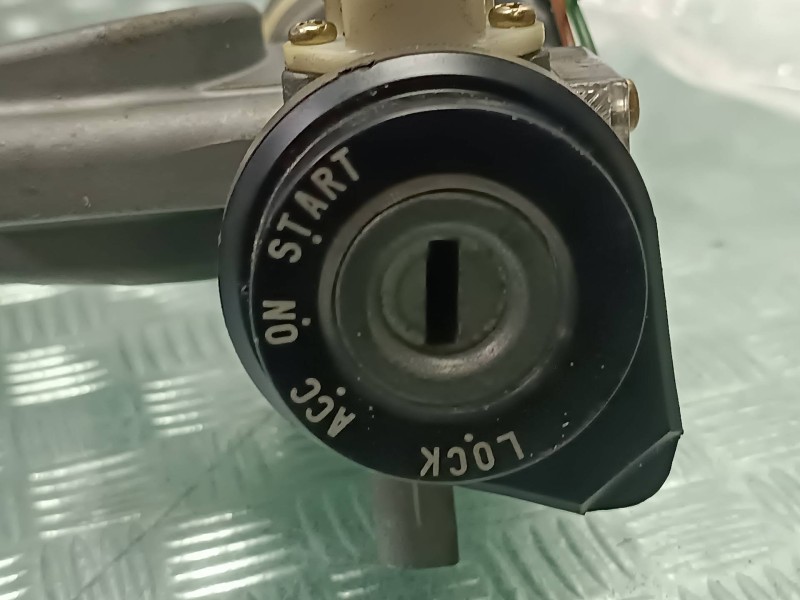 Recambio de conmutador de arranque para kia carens 2.0 crdi ex monovolumen referencia OEM IAM 45261A  