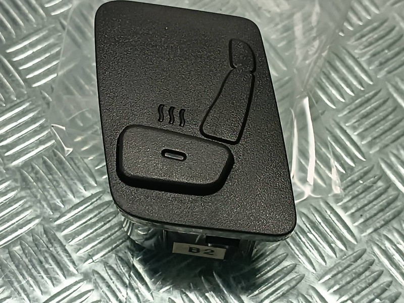 Recambio de interruptor para chevrolet epica lt referencia OEM IAM  CONECTOR 5 PINES CALEFACCION ASIENTO