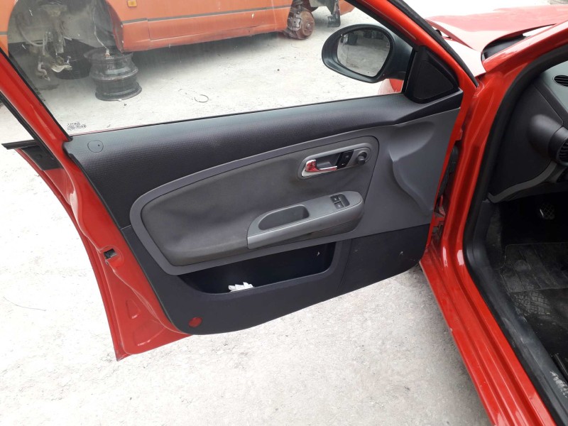 seat ibiza (6l1) del año 2006