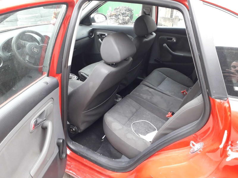 seat ibiza (6l1) del año 2006