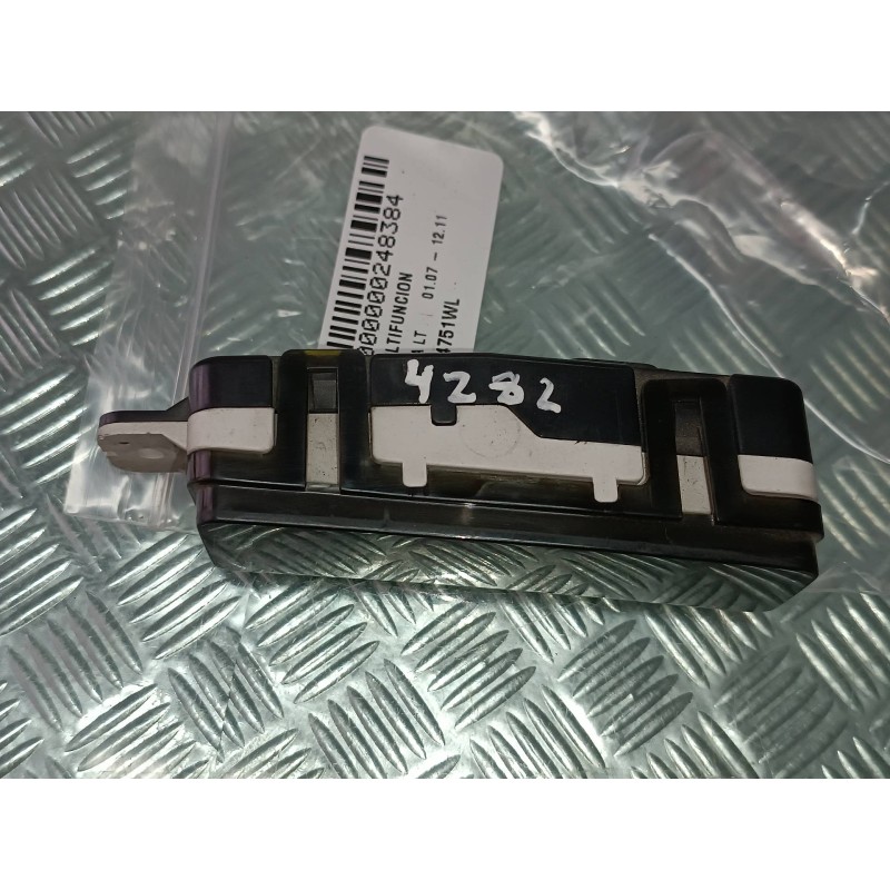 Recambio de pantalla multifuncion para chevrolet epica lt referencia OEM IAM 96434751WL 26000016900D CONECTOR 7 PINES