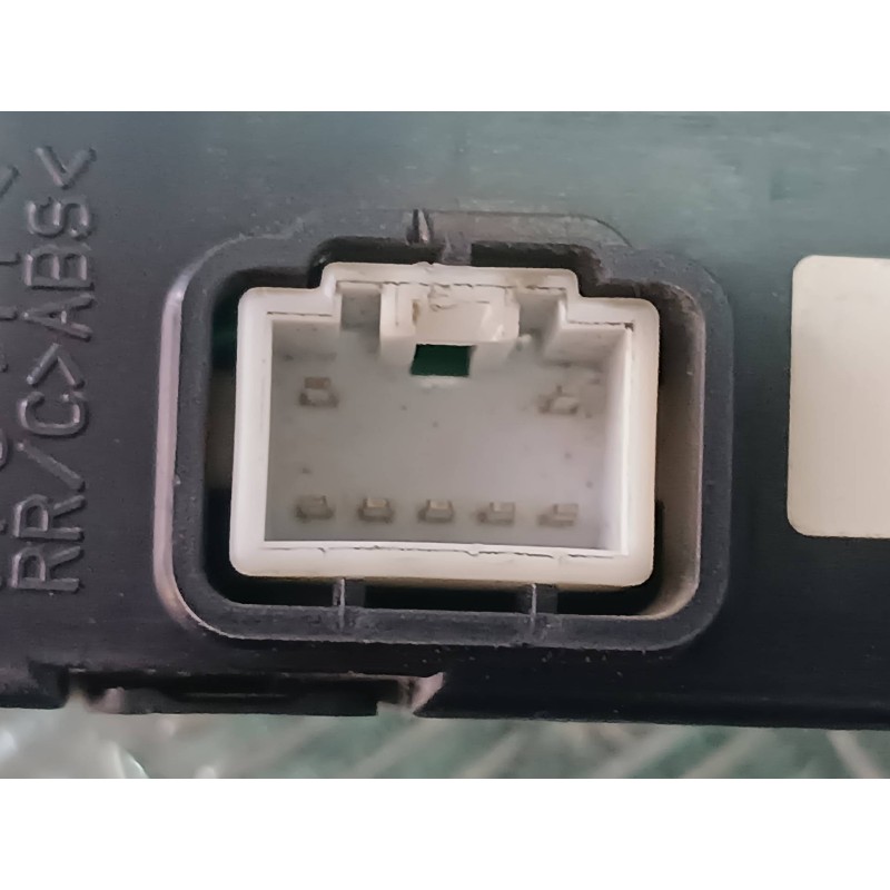 Recambio de pantalla multifuncion para chevrolet epica lt referencia OEM IAM 96434751WL 26000016900D CONECTOR 7 PINES