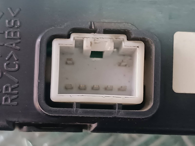 Recambio de pantalla multifuncion para chevrolet epica lt referencia OEM IAM 96434751WL 26000016900D CONECTOR 7 PINES