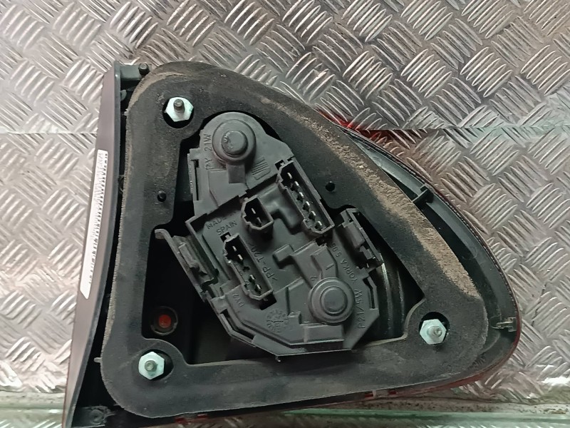 Recambio de piloto trasero izquierdo para seat leon (1m1) signo referencia OEM IAM 45208  EXT-ALETA