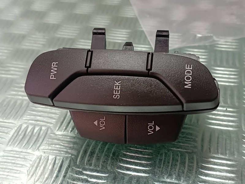 Recambio de mando volante para chevrolet epica lt referencia OEM IAM 96645122 96645122070907 CONECTOR 5 PINES