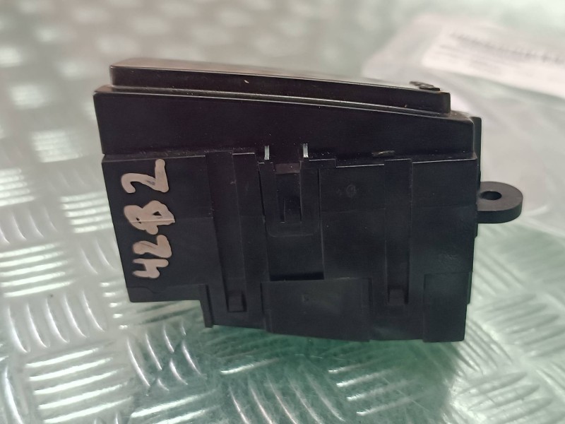 Recambio de modulo electronico para chevrolet epica lt referencia OEM IAM 96647243  CONECTOR 6 PINES