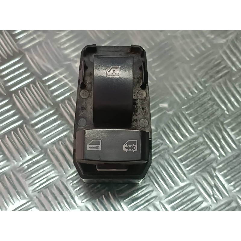 Recambio de mando elevalunas delantero derecho para chevrolet epica lt referencia OEM IAM 96327938 8P9D0051D CONECTOR 8 PINES