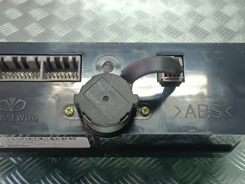 Recambio de mando climatizador para chevrolet epica lt referencia OEM IAM 96637897  