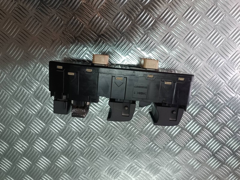 Recambio de mando elevalunas delantero izquierdo para chevrolet epica lt referencia OEM IAM 96327954 202005477 DOS CONECTORES