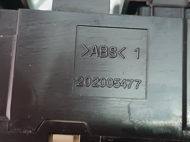 Recambio de mando elevalunas delantero izquierdo para chevrolet epica lt referencia OEM IAM 96327954 202005477 DOS CONECTORES